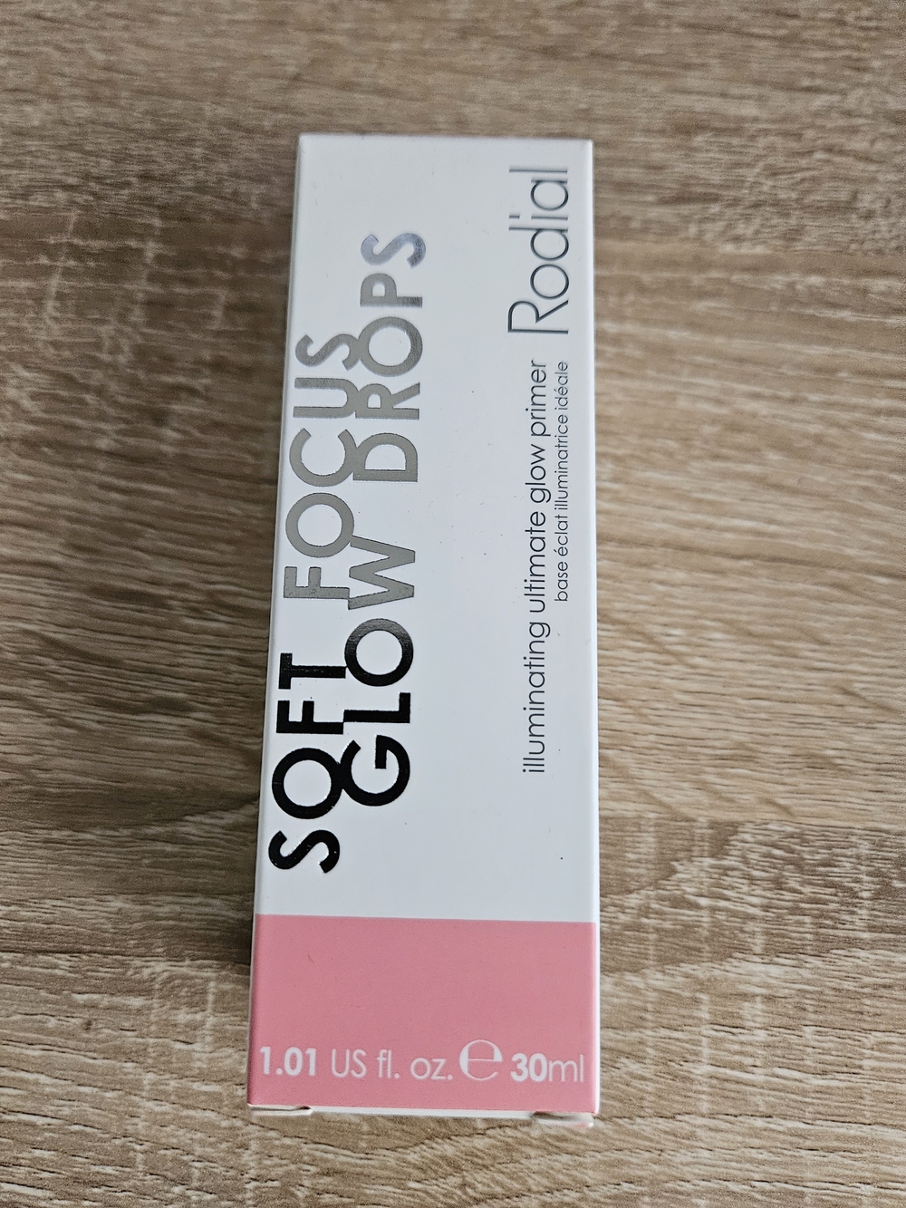 Rodial Soft Focus Glow Drops Illuminating Primer